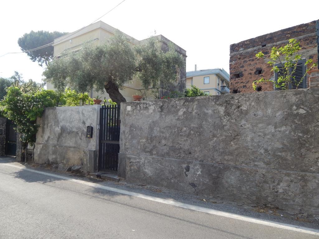 Al Villino Villa Katanya Oda fotoğraf